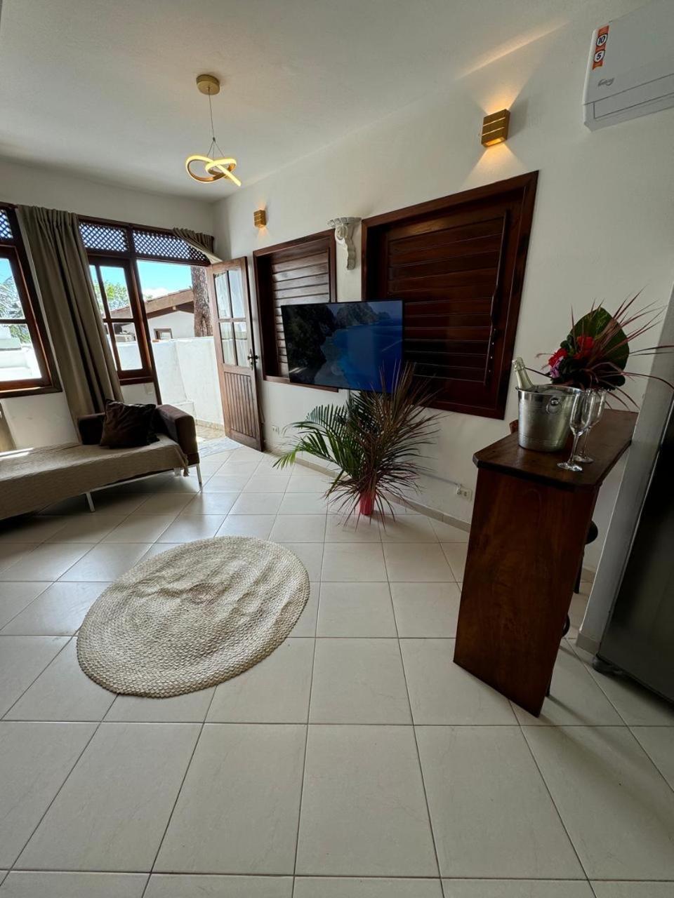 Altavista Apartment